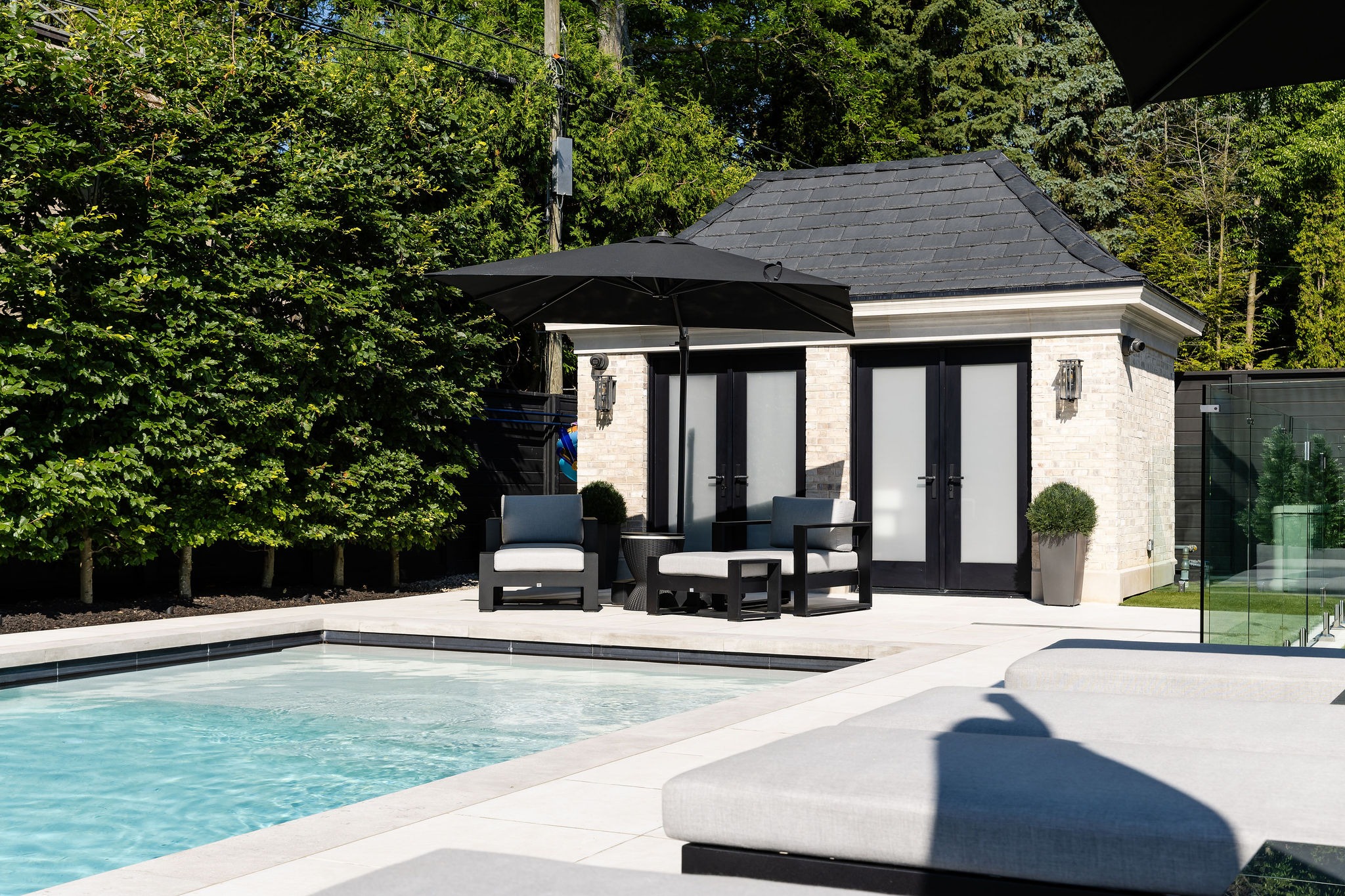 Pool house